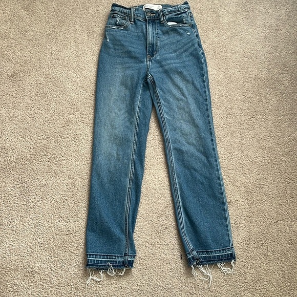“Abercrombie & Fitch: Ankle Jean size 24” - Picture 3 of 9
